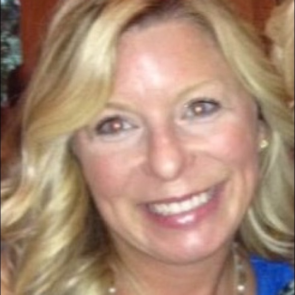 Meet your Posher, Anessa - Picture 1 of 1